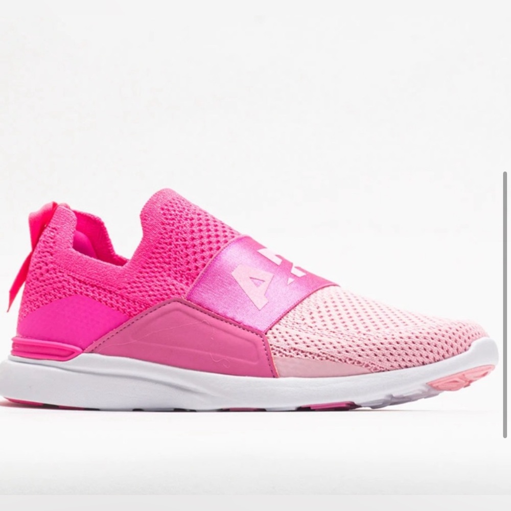 APL TechLoom Bliss Breast Cancer Awareness — Pink, 8